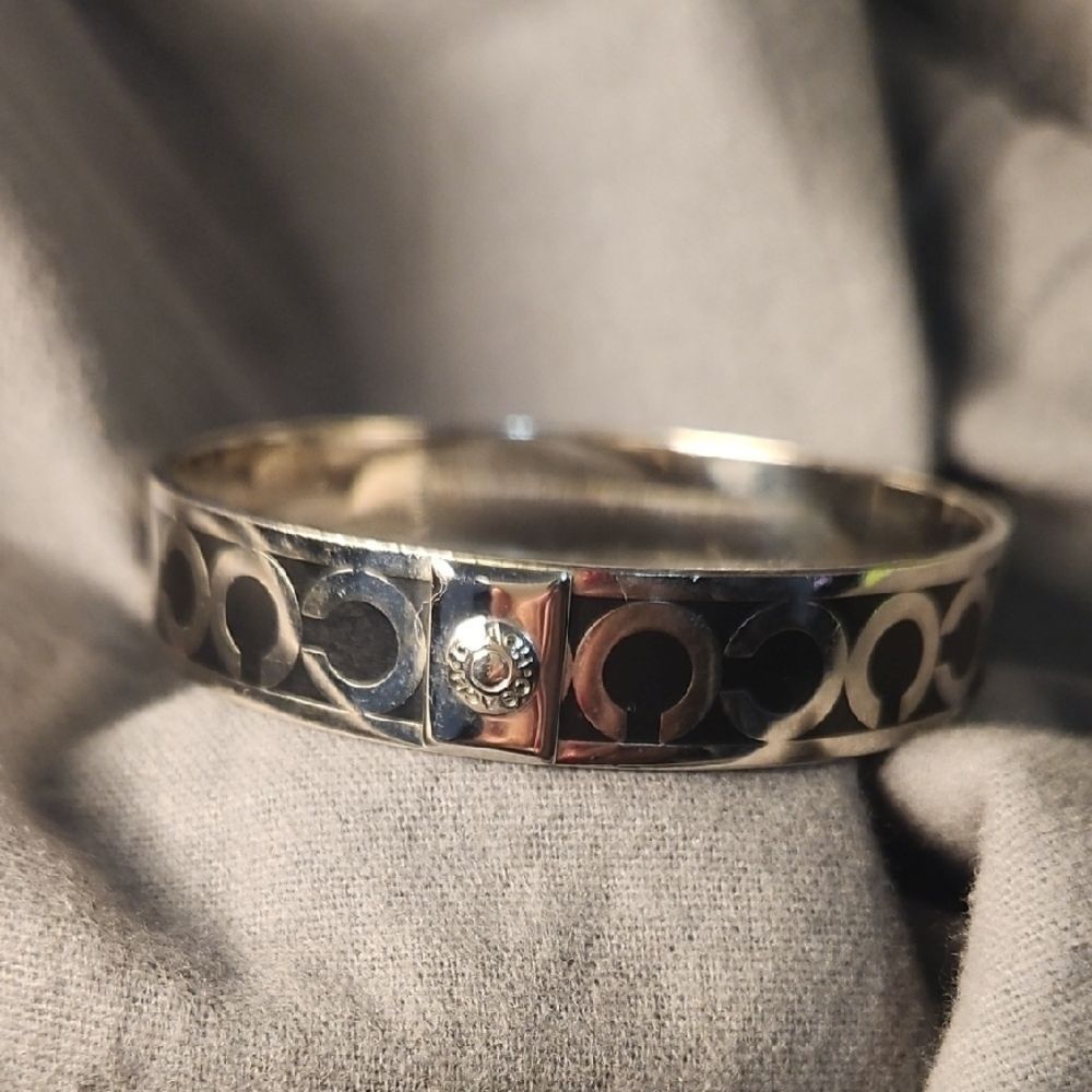 Coach Silver/Black Geometric Patterned Bracelet